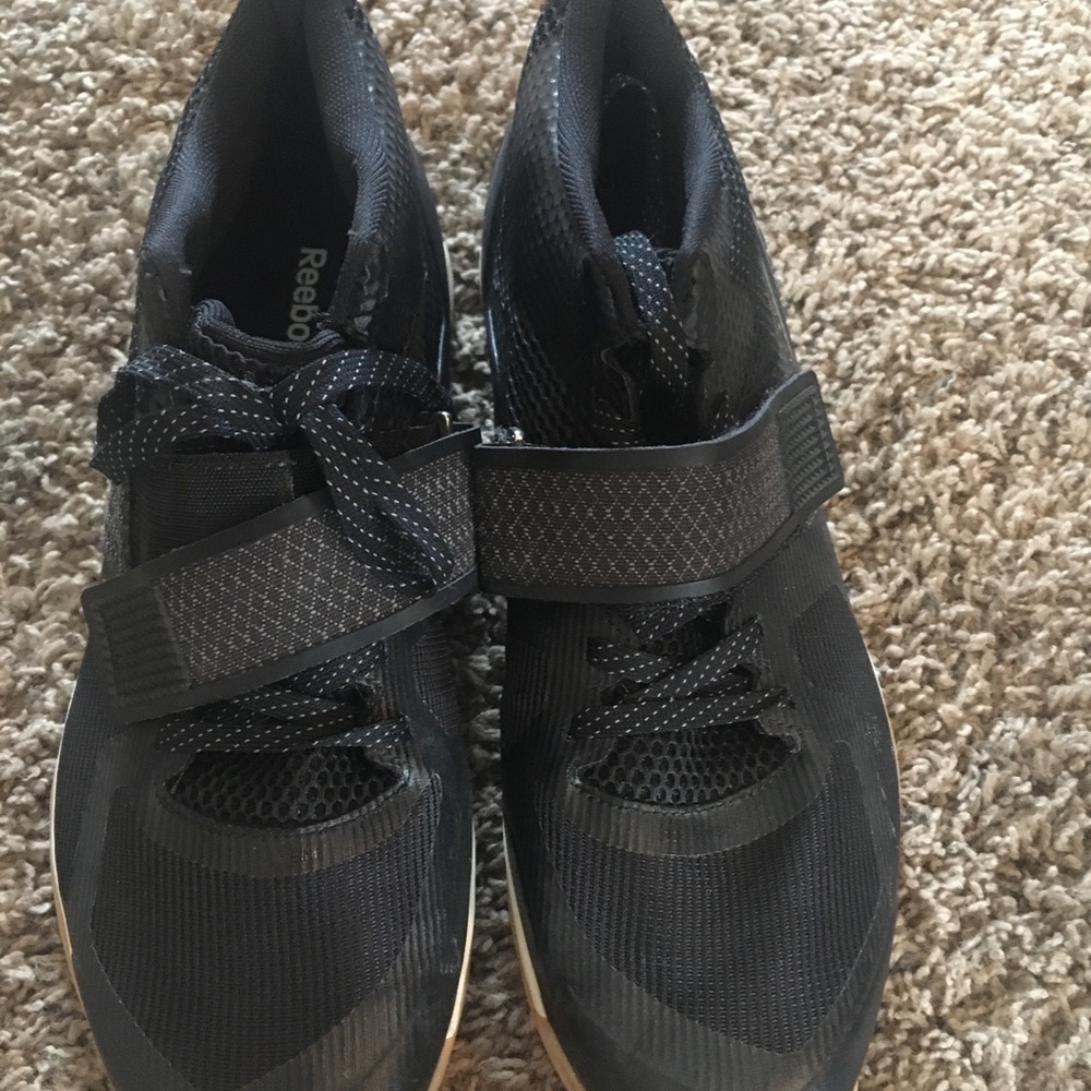 Reebok CrossFit mids, men’s 10, brand new